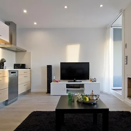 Apartamento Balmins, Acogedor Que Consta De Terraza Con Hermosas Vistas A La Piscina Al Aire Libre- Pet Friendly By Globalsitges Apartment *